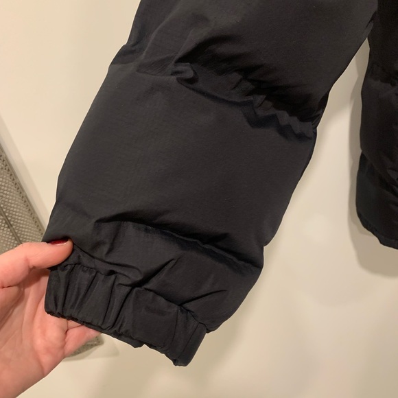 H&M Black Puffy Coat Size L - Picture 14 of 14